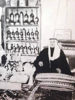 ... في ديوانيته