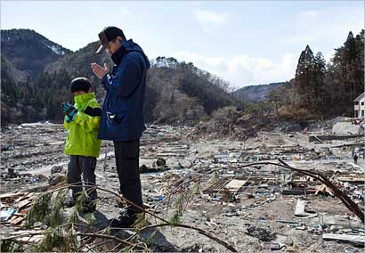 u0647u064au062fu064au0648 u0643u064au062fu0648 u0648u0646u062cu0644 u0646u0627u063au064au0633u0627 u064au0635u0644u064au0627u0646 u0641u064a u0627u0644u0645u0643u0627u0646 u0627u0644u0630u064a u0641u0642u062f u0641u064au0647 u0648u0627u0644u062fu0647 u0627u062bu0631 u0627u0644u062au0633u0648u0646u0627u0645u064a u0641u064a u0642u0631u064au0629 u062au0627u0646u0648u0647u0627u062au0627 (u0627u0641 u0628)