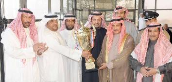 u0625u0628u0631u0627u0647u064au0645 u0627u0644u062fu0639u064au062c u064au0633u0644u0645 u0627u0644u0643u0623u0633 u0625u0644u0649 u0641u0647u062f u0627u0644u062fu0628u0648u0633r