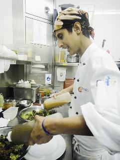 النصف احترفت الطبح في «نوبو»