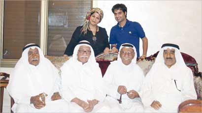 ليلى أحمد وحمود العنزي مع «عايلة بوجسوم»