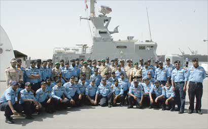 القوة البحرية مع اللواء مطلق الأزيمع 