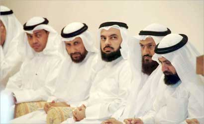 متابعة لمجريات الندوة