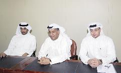  u0627u0644u0639u062bu0645u0627u0646 u0645u062au0631u0626u0633u0627 u0639u0645u0648u0645u064au0629 u0627u0644u0634u0631u0643u0629 u0623u0645u0633 t(u062au0635u0648u064au0631 u0646u0627u064au0641 u0627u0644u0639u0642u0644u0629)