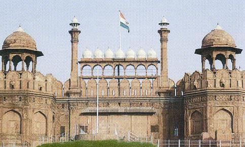 u0627u0644u0642u0644u0639u0629 u0627u0644u062du0645u0631u0627u0621 u0641u064a u0623u063au0631u0627