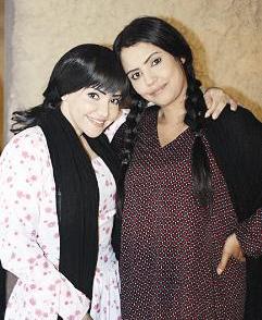  فاطمة العبدالله مع جواهر 