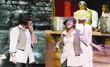 «شوجي» في أحد المشاهد	 (تصوير زكريا عطية)