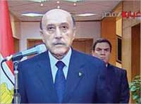 عمر سليمان يعلن نهاية حكم مبارك