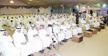 حضور الافتتاح