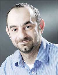 حسام أفيوني