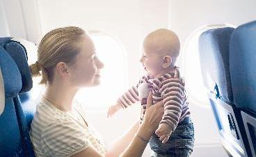 المسؤولية مضاعفة بوجود الطفل على متن الطائرة