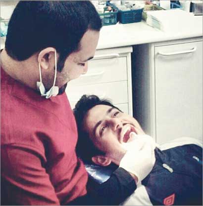 صورة للمرحوم جابر يوسف في عمله