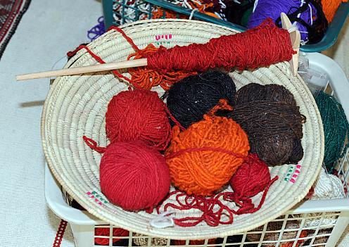 المغزل مع كرات «الدجة»