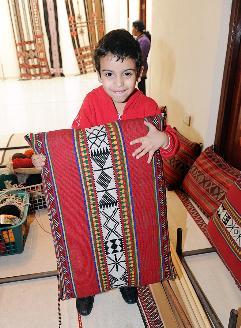 الأجيال تحافظ على تراث السدو