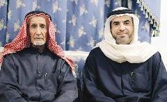 .... ومع ابنه الدكتور وليد