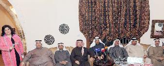 u062cu0627u0646u0628 u0645u0646 u062du0636u0648u0631 u0627u0644u0645u0644u062au0642u0649