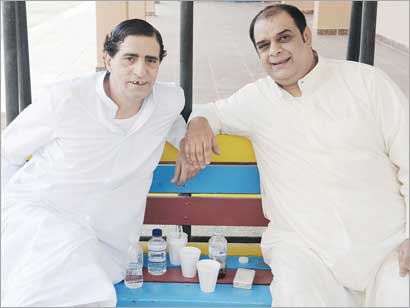 مع علي الغرير في «أبودروش»