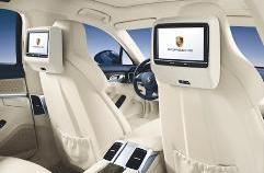 رفاهية المقاعد الخلفية