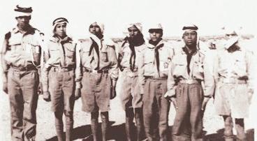 مع فريق الكشافة سنة 1953