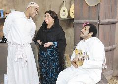 مشهد يجمع سلطان الفرج ومنى شداد ومبارك بلال	 (تصوير كرم ذياب)