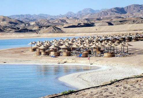 سيناء (أرض الفيروز) في انتظار مشاريع التنمية