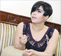 «سعادتي قليلة وصدماتي كثيرة»