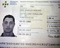 صورة جواز كريستيانو رونالدو الذي دخل به الكويت