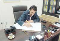 u0627u062du0645u062f u0627u0644u0642u0631u0639u0627u0646 u064au0628u062fu0639 u0627u062du062fu0649 u0644u0648u062du0627u062au0647