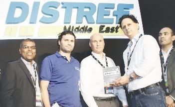 u0645u0633u0624u0648u0644u0648 u0627u0644u0634u0631u0643u0629 u064au062au0633u0644u0645u0648u0646 u0627u0644u062cu0627u0626u0632u0629r