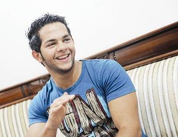 هيثم الهندال ابن السابعة عشرة   	(تصوير اسعد عبدالله ) 