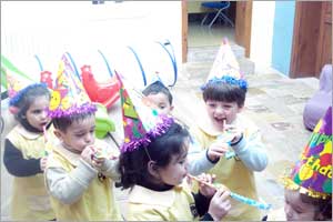  دار الرعاية ... عائلة الطفل «اللقيط» 