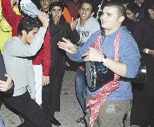 رقص على انغام الطبلة