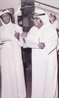 مع الراحل غانم الصالح في الإذاعة