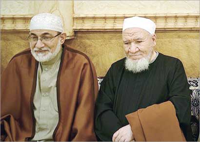 الشيخ الاسكندراني مع شيخ المقارئ المصرية الشيخ المعصراوي