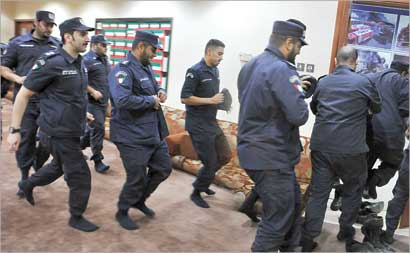 تلبية النداء	(تصوير سعد هنداوي)