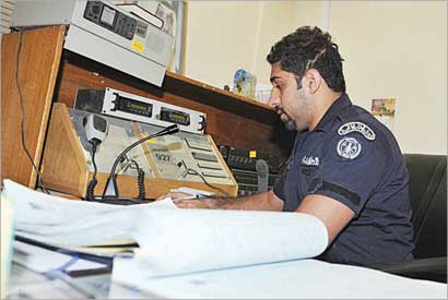 تلقي البلاغ ودق جرس الإنذار