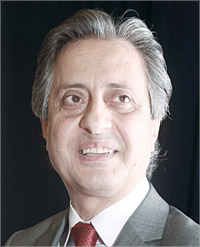 الدكتور غبريال غريب