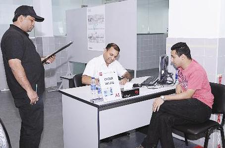 جانب من اختبارات خدمة مابعد البيع