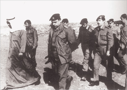 الأمير الوالد الراحل الشيخ سعد العبدالله على الجبهة المصرية عام 1972