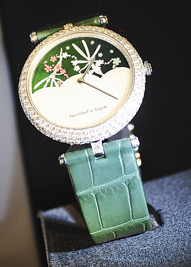 الطبيعة ملهمة « فان كليف أند آربلز»