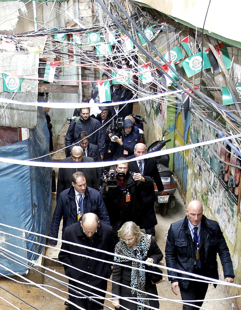 u0644u064au062au0627 (u0627u0644u0627u0648u0644 u0645u0646 u0627u0644u064au0633u0627u0631) u0645u062au0641u0642u062fu0627 u0645u062eu064au0645 u0628u0631u062c u0627u0644u0628u0631u0627u062cu0646u0629 u0644u0644u0627u062cu0626u064au0646 u0627u0644u0641u0644u0633u0637u064au0646u064au064au0646 u0623u0645u0633 (u0627 u0641 u0628)