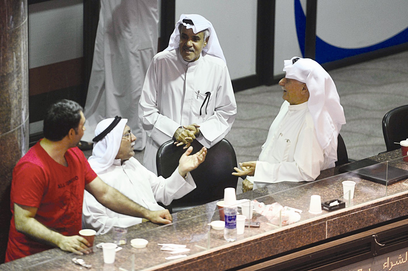 u0641u0648u0627u0631u0642 u062cu0648u0647u0631u064au0629 u0628u064au0646 u0627u0644u062au062du0648u064au0644u0627u062a u0627u0644u0622u0644u064au0629 u0648u0628u064au0646 u00abu0627u0644u062au062du0642u0642 u0627u0644u0645u0633u0628u0642u00bb (u062au0635u0648u064au0631: u0645u0648u0633u0649 u0639u064au0627u0634)