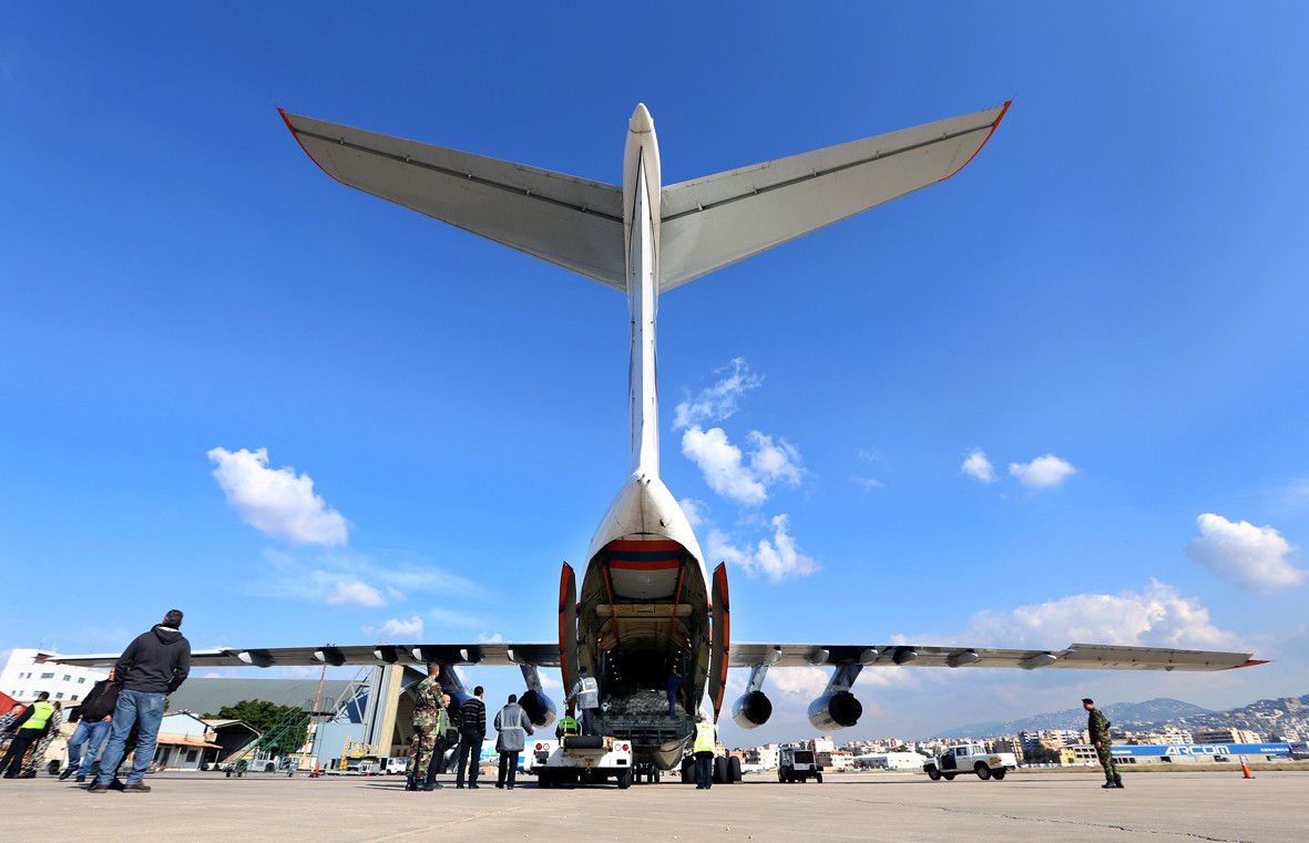 u0637u0627u0626u0631u0629 u0631u0648u0633u064au0629 u0641u064a u0645u0637u0627u0631 u0628u064au0631u0648u062a u0627u0644u062fu0648u0644u064a u062au062du0645u0644 u0645u0633u0627u0639u062fu0627u062a u0644u0644u0627u062cu0626u064au0646 u0627u0644u0633u0648u0631u064au064au0646 u0641u064a u0644u0628u0646u0627u0646 (u0623 u0641 u0628)