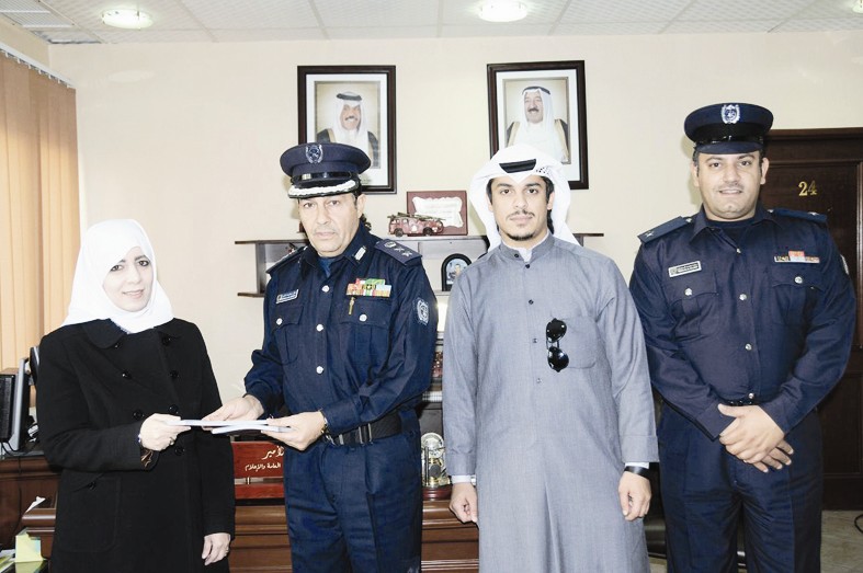 الأمير مستقبلا وفد وزارة الأشغال