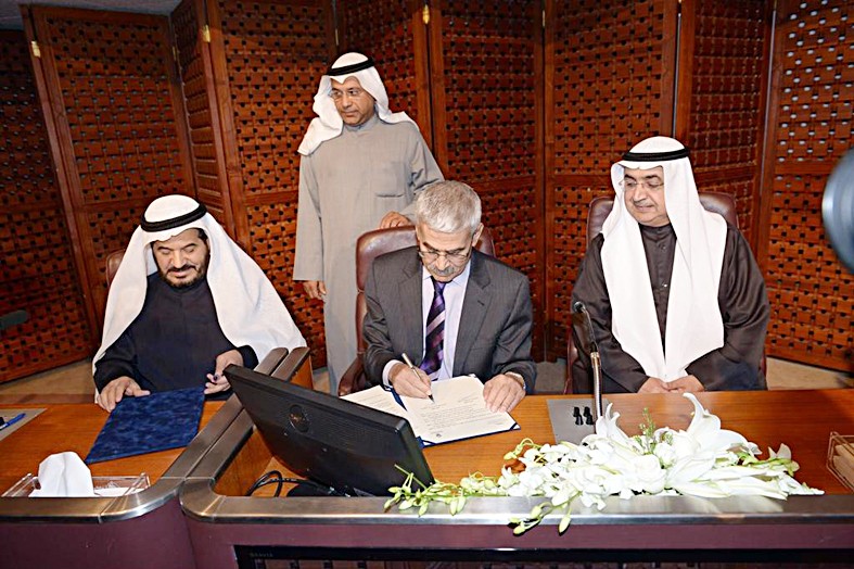 u062cu0627u0646u0628 u0645u0646 u062au0648u0642u064au0639 u0639u0642u062f u0627u0644u0634u0631u0627u0643u0629