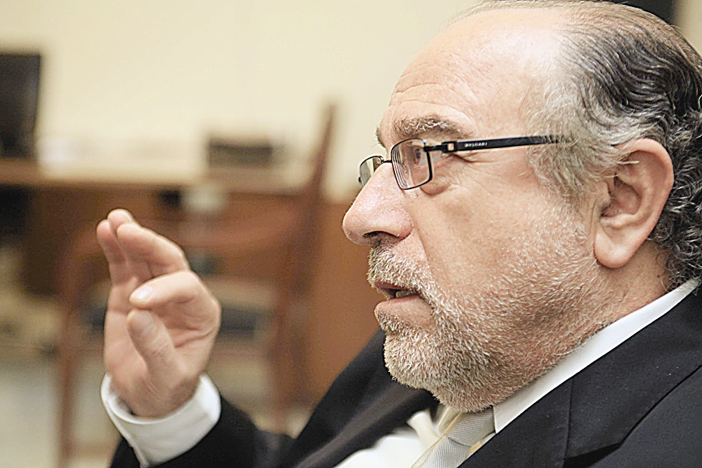 شطح في آخر حديث له مع «الراي»