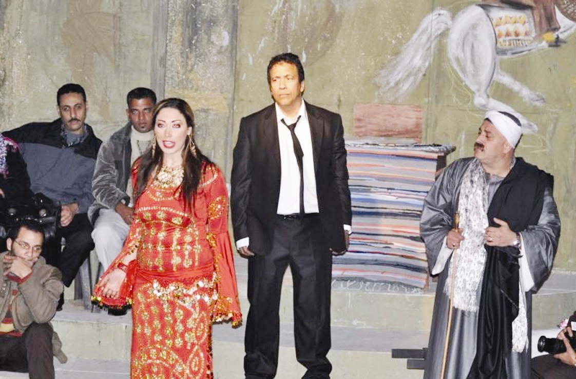 ... u0648u0645u0634u0647u062f u0645u0646 u00abu0633u0644u0642u0637 u0645u0644u0642u0637u00bb