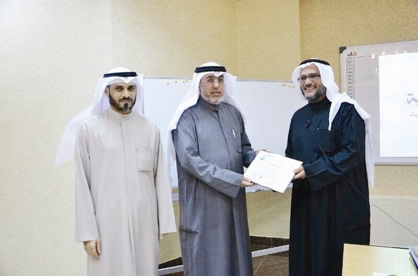 u0627u0644u0627u0646u0635u0627u0631u064a u0645u0639 u0623u062du062f u0645u062fu064au0631u064a u0627u0644u0645u062fu0627u0631u0633 u0627u0644u0639u0631u0628u064au0629