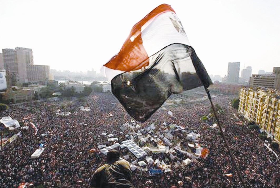 جموع هائلة في ميدان التحرير طالبت باسقاط مرسي