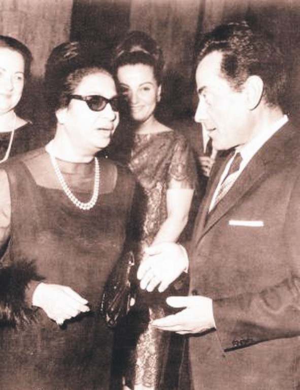 u064au062au062du062fu062b u0625u0644u0649 u0623u0645 u0643u0644u062bu0648u0645